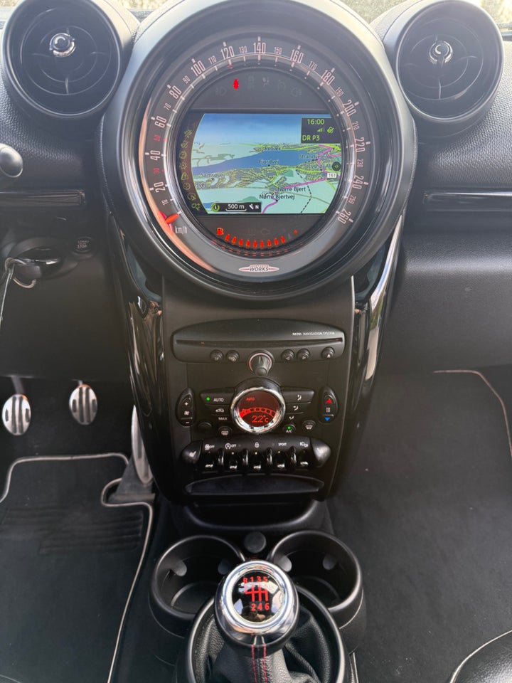 MINI Countryman Cooper 1,6 ALL4 5d