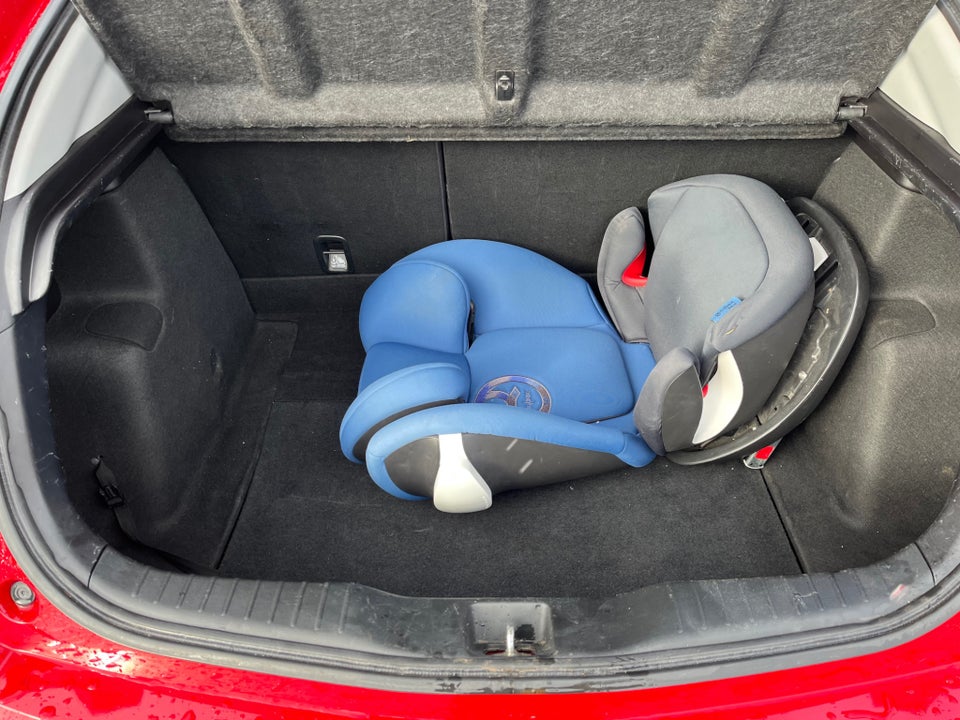 Honda Civic 1,8 i-VTEC Sport 5d