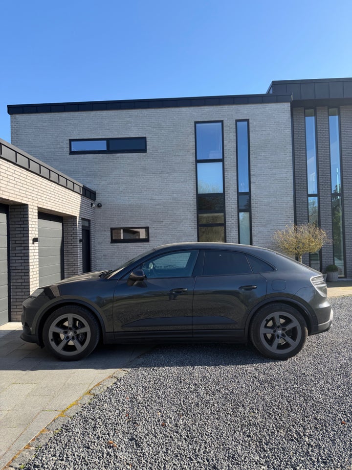 Porsche Macan 5d