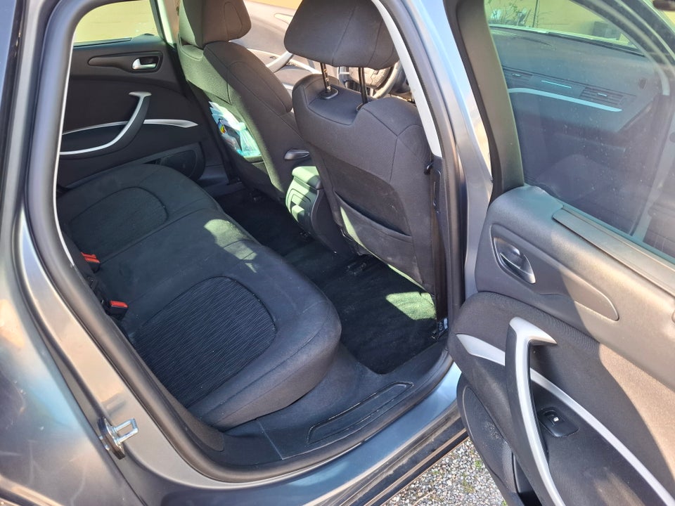 Citroën C5 2,0 HDi 163 Seduction Tourer 5d