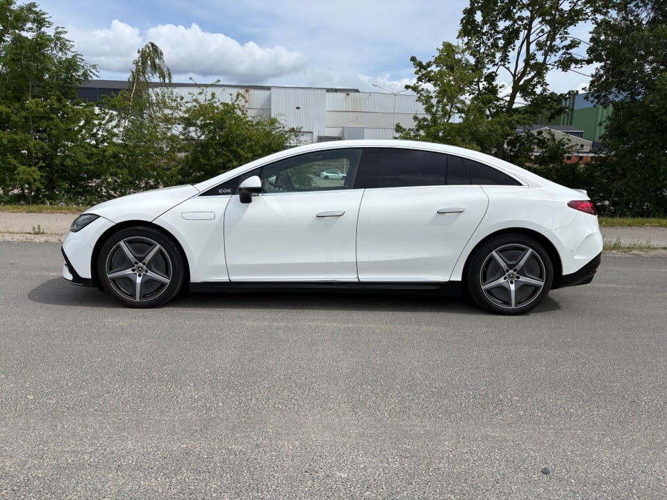 Mercedes EQE350 AMG Line 4d