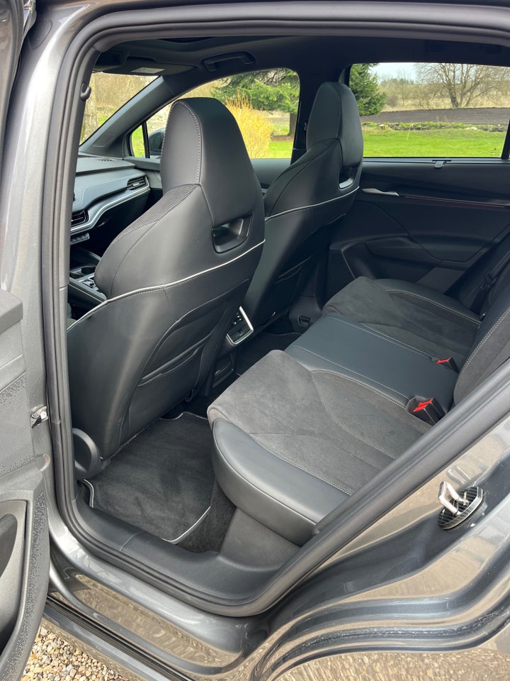 Skoda Enyaq 85 iV Sportline Advanced 5d