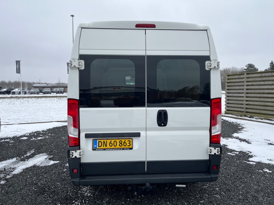 Citroën Jumper 35 2,2 HDi 130 Chassis L3 2d