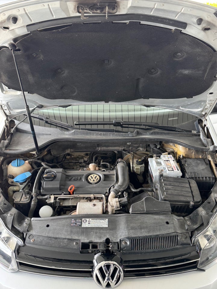 VW Golf VI 1,4 TSi 122 Highline 5d
