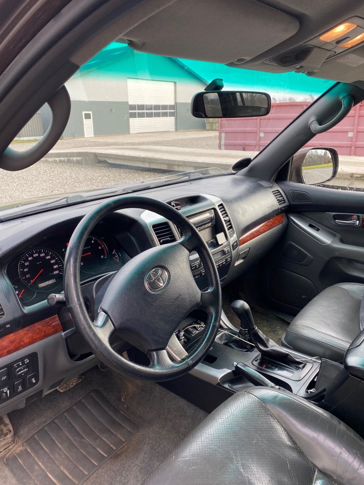Toyota Land Cruiser 3,0 D-4D aut. 5d
