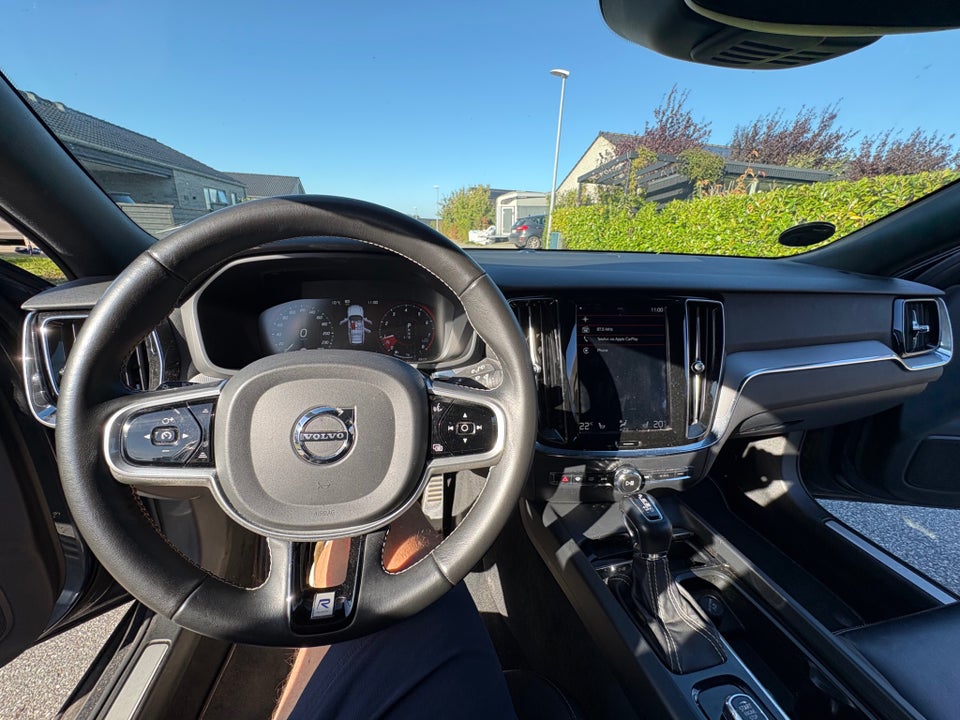 Volvo V60 2,0 T4 210 R-Design Polestar aut. 5d