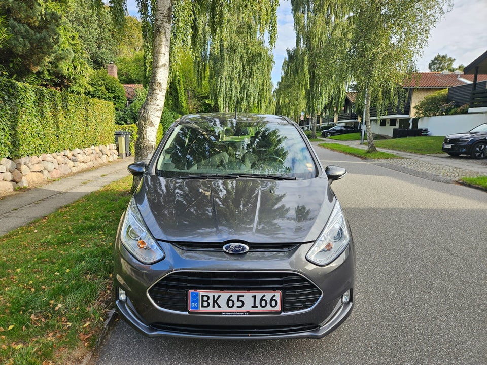 Ford B-MAX 1,0 SCTi 125 Titanium 5d