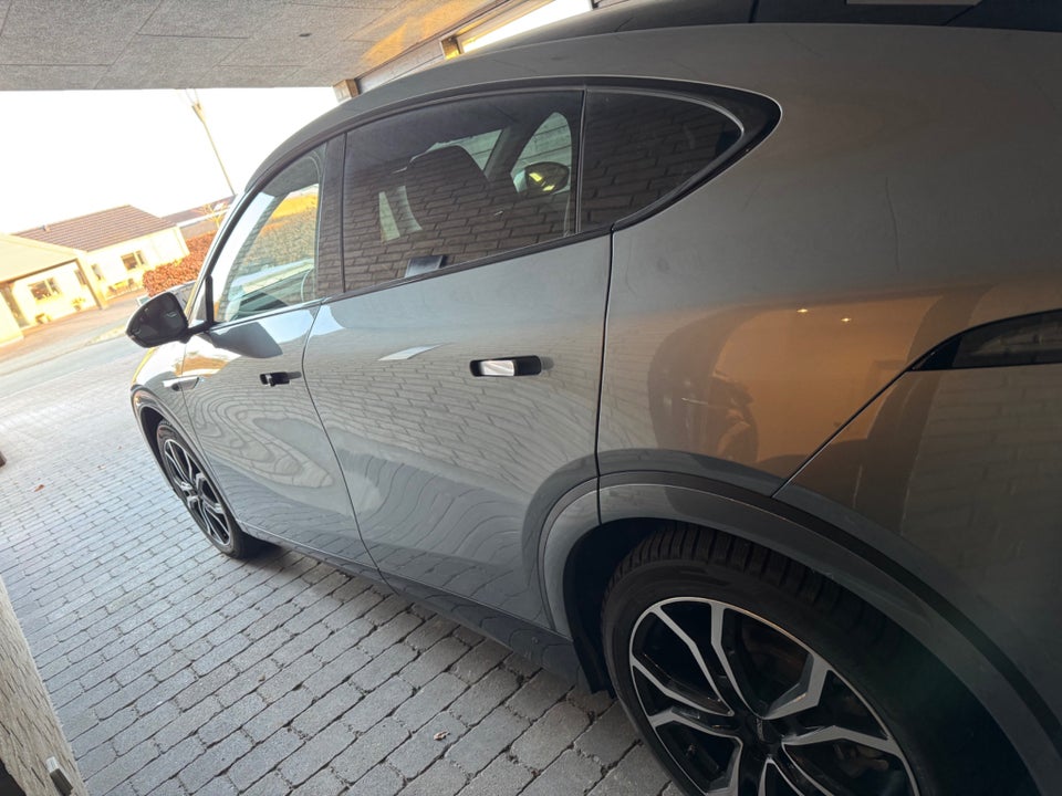 Xpeng G6 Performance 5d