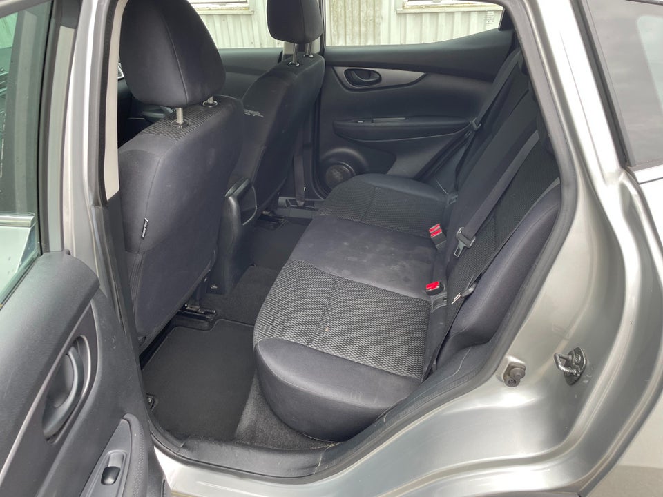 Nissan Qashqai 1,2 Dig-T 115 Acenta Connect 5d