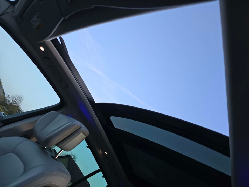 Renault Espace 1,6 dCi 160 Initiale Paris EDC 5d