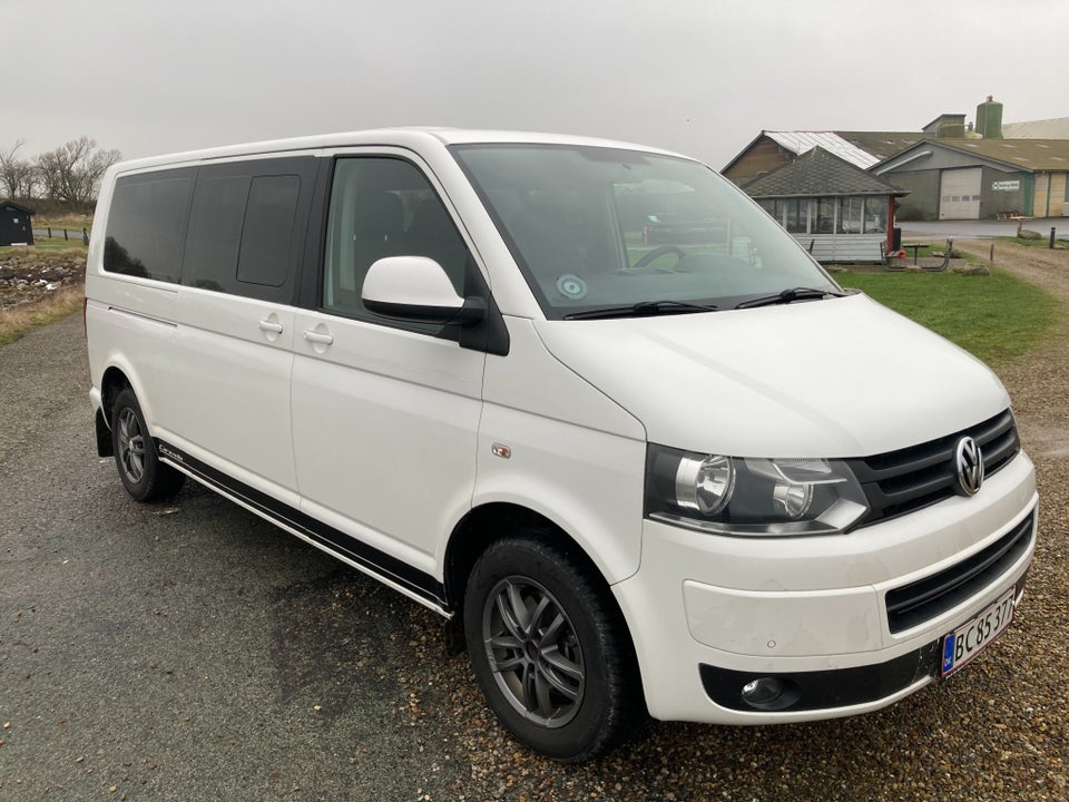 VW Caravelle 2,0 TDi 140 Comfortline DSG lang 4d