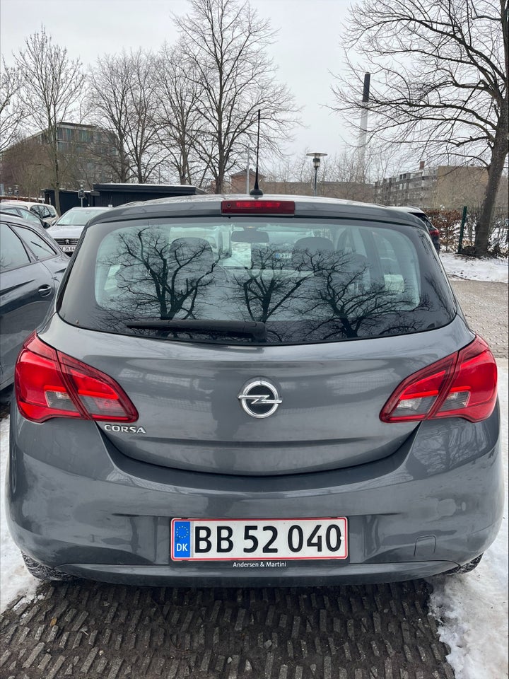 Opel Corsa 1,4 Essentia 5d