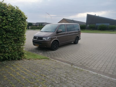VW Multivan 2,0 TDi 180 Comfortline DSG kort 4d