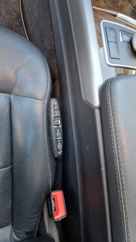 Mercedes E200 2,2 CDi Elegance stc. aut. BE 5d