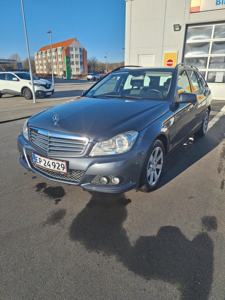 Mercedes C180 1,6 stc. aut. BE 5d