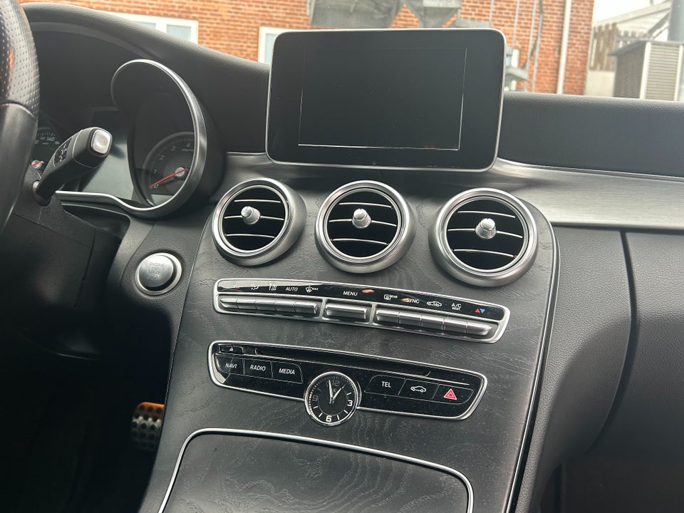 Mercedes C200 2,0 AMG Line Coupé aut. 2d