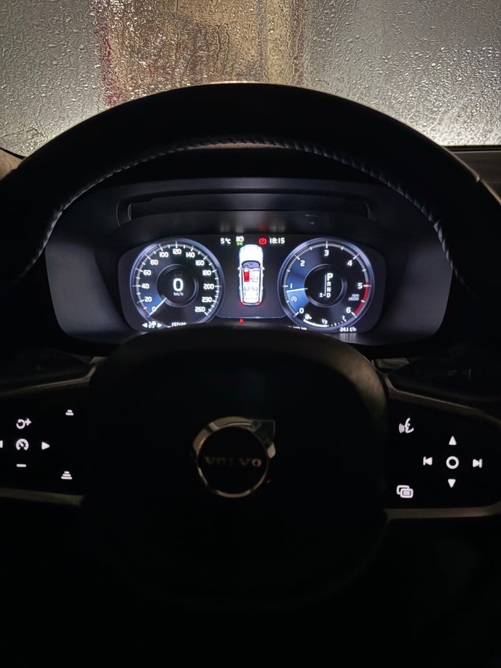 Volvo V60 2,0 D4 190 Momentum aut. 5d