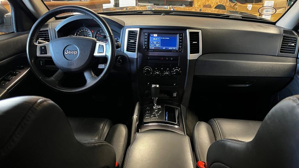 Jeep Grand Cherokee 6,1 SRT-8 Hemi aut. Van 5d