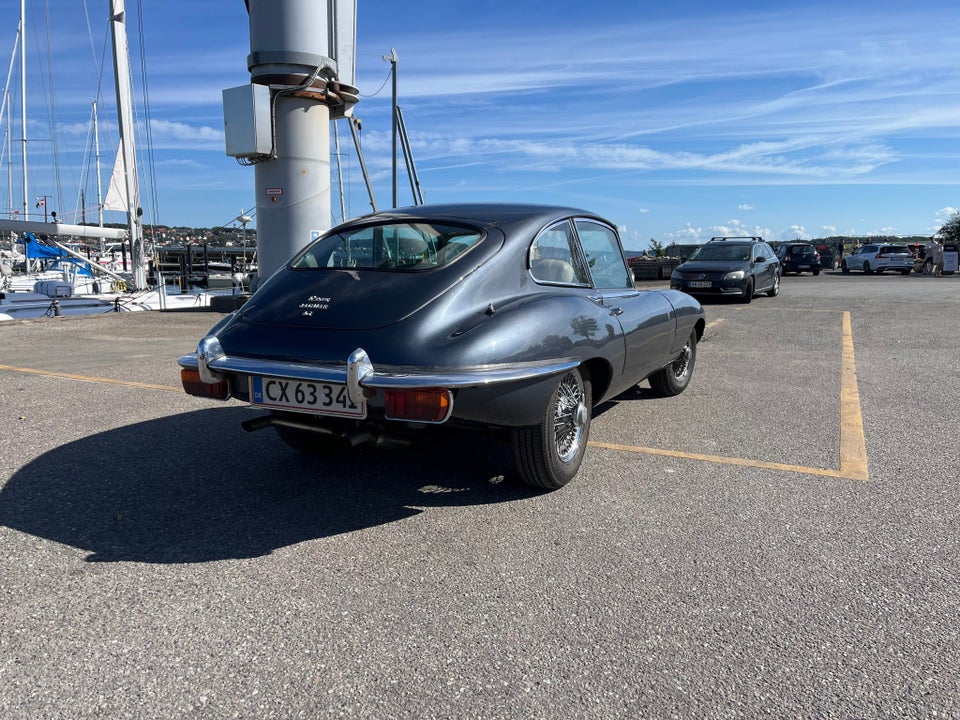 Jaguar E-Type 4,2 2+2 Coupé 2d