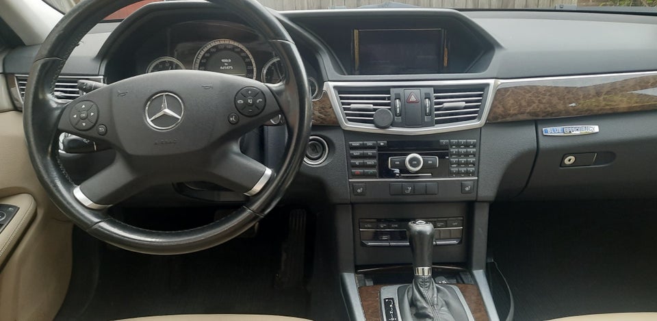 Mercedes E200 2,2 CDi aut. BE 4d
