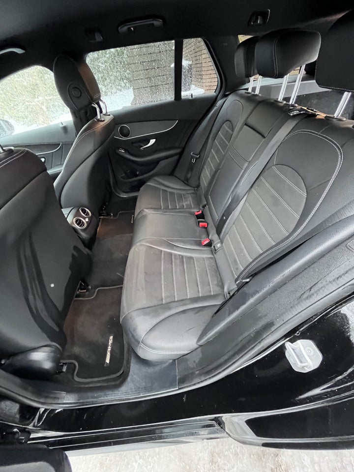 Mercedes C300 de 2,0 AMG Line Night Edition stc. aut. 5d