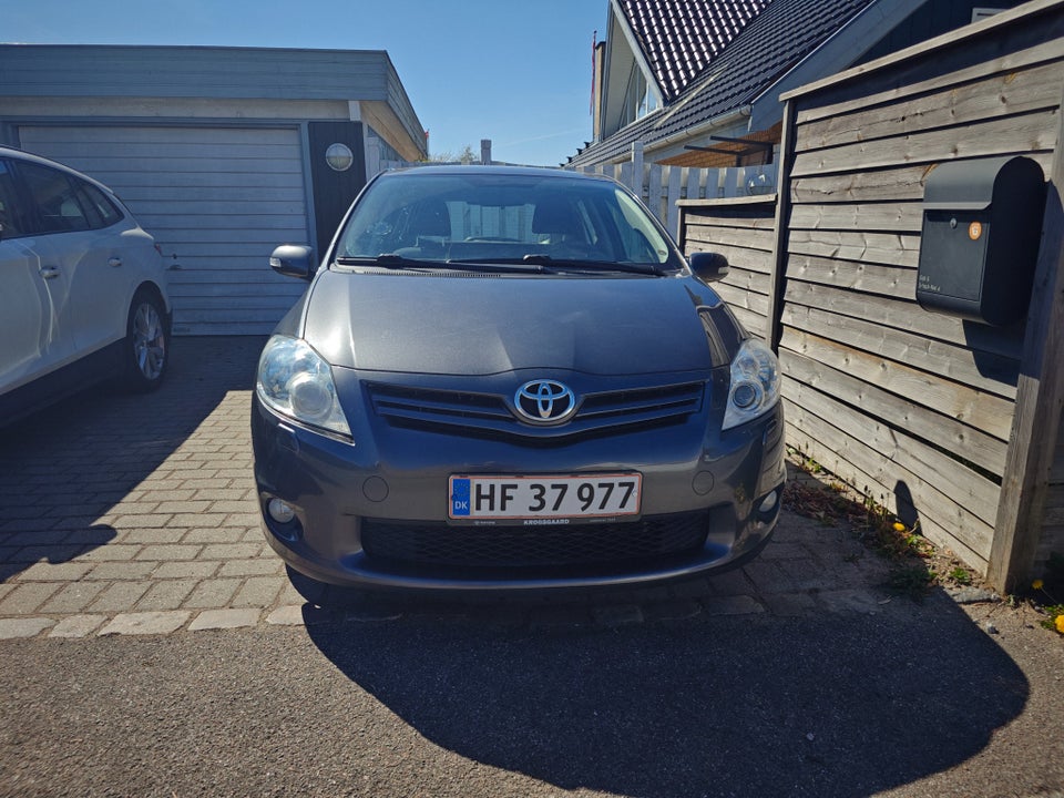 Toyota Auris 1,6 T2 5d