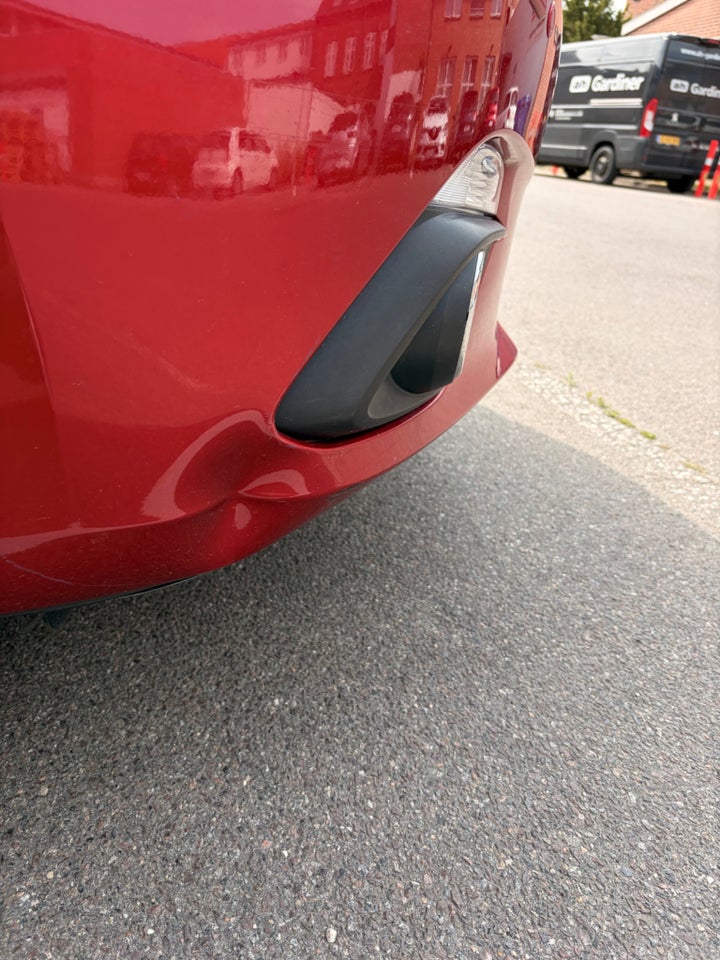 Mazda 3 2,0 SkyActiv-G 165 Optimum 5d