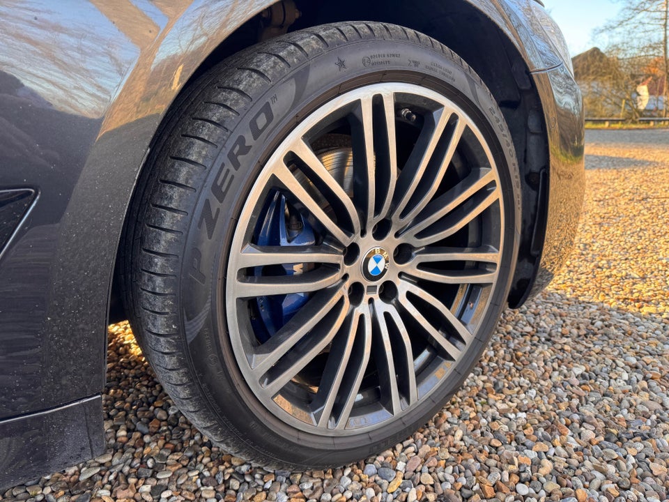 BMW 530d 3,0 Touring M-Sport xDrive aut. 5d