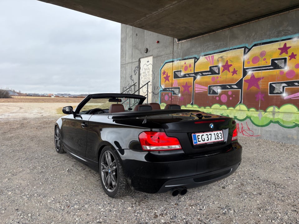 BMW 135i 3,0 Cabriolet aut. 2d