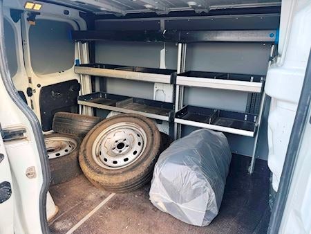 Renault Trafic T29 2,0 dCi 145 L2H1