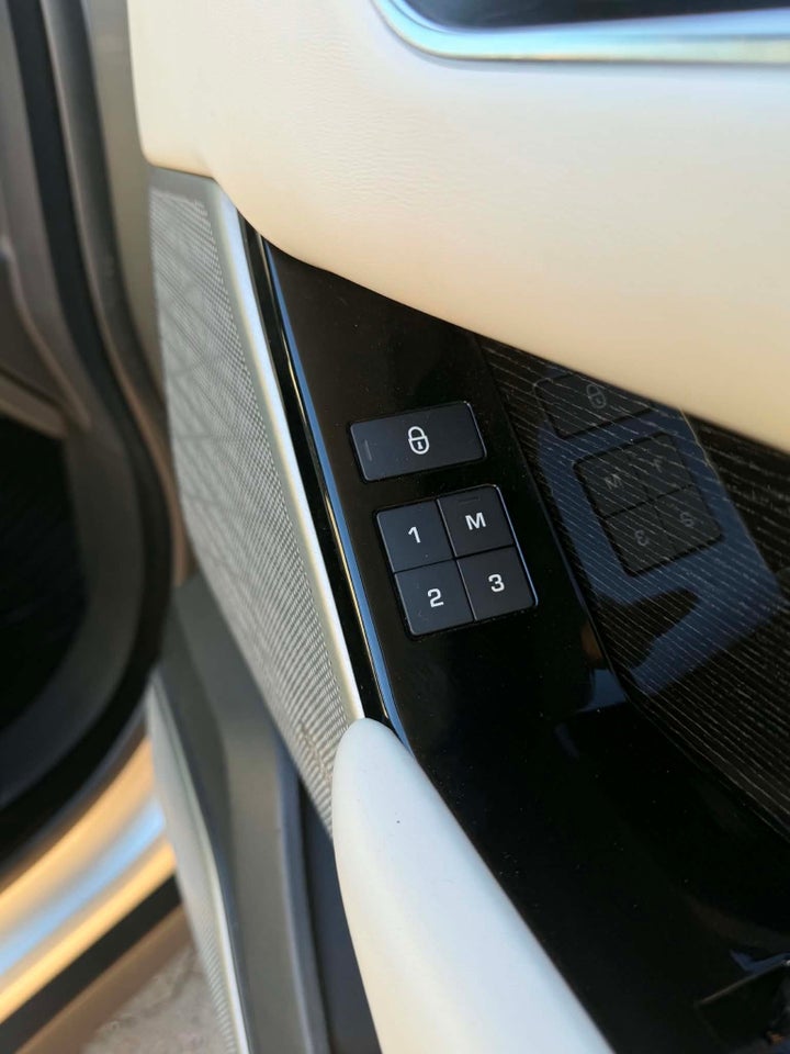 Land Rover Range Rover Velar 3,0 D300 R-Dynamic HSE aut. 5d