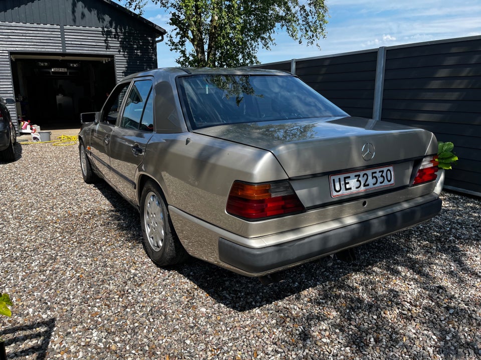 Mercedes 300 SEL 3,0  4d