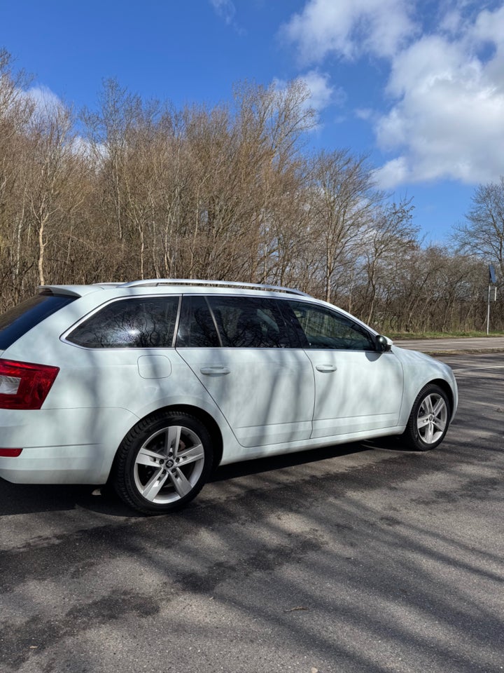 Skoda Octavia 1,4 TSi 150 Style Combi 5d