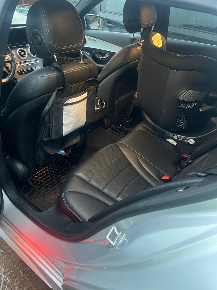 Mercedes C200 2,0 AMG Line stc. 5d
