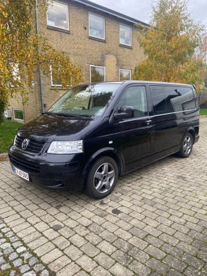 VW Transporter 2,5 TDi 130 Comfortline 5d