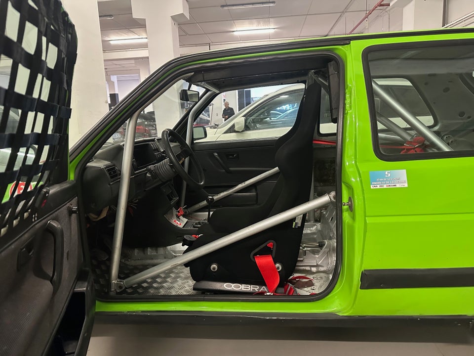 VW Golf II 1,8 GTi 3d