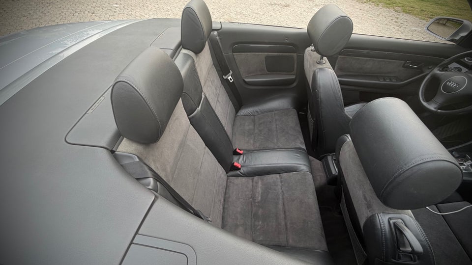 Audi A4 2,4 V6 Cabriolet Multitr. 2d