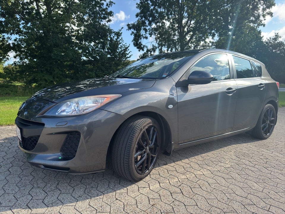 Mazda 3 1,6 Advance 5d