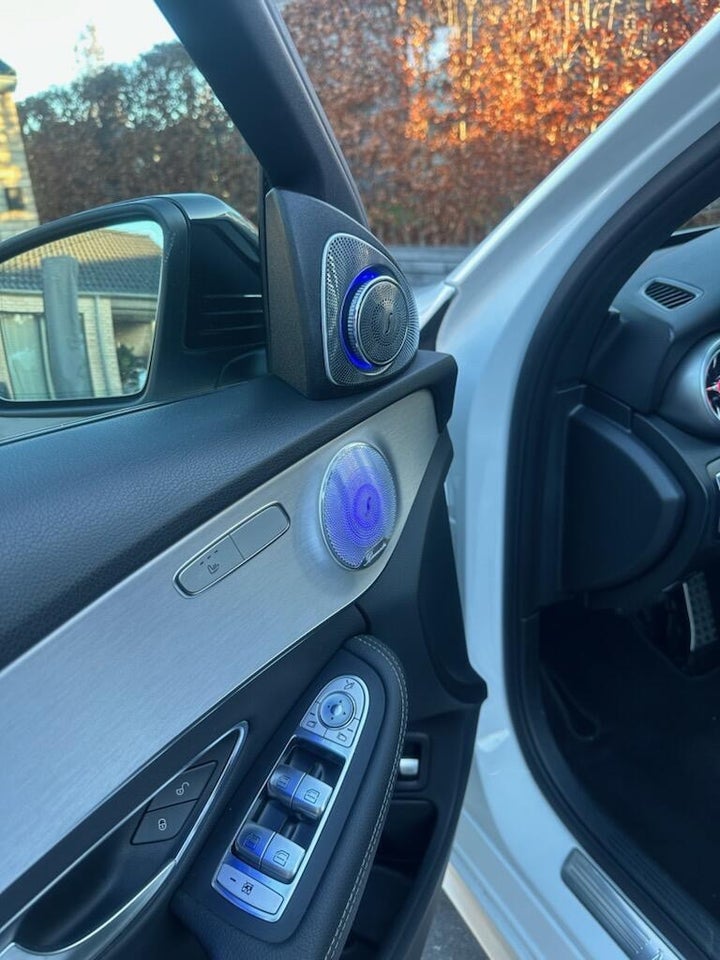 Mercedes C220 d 2,0 AMG Line stc. aut. 5d