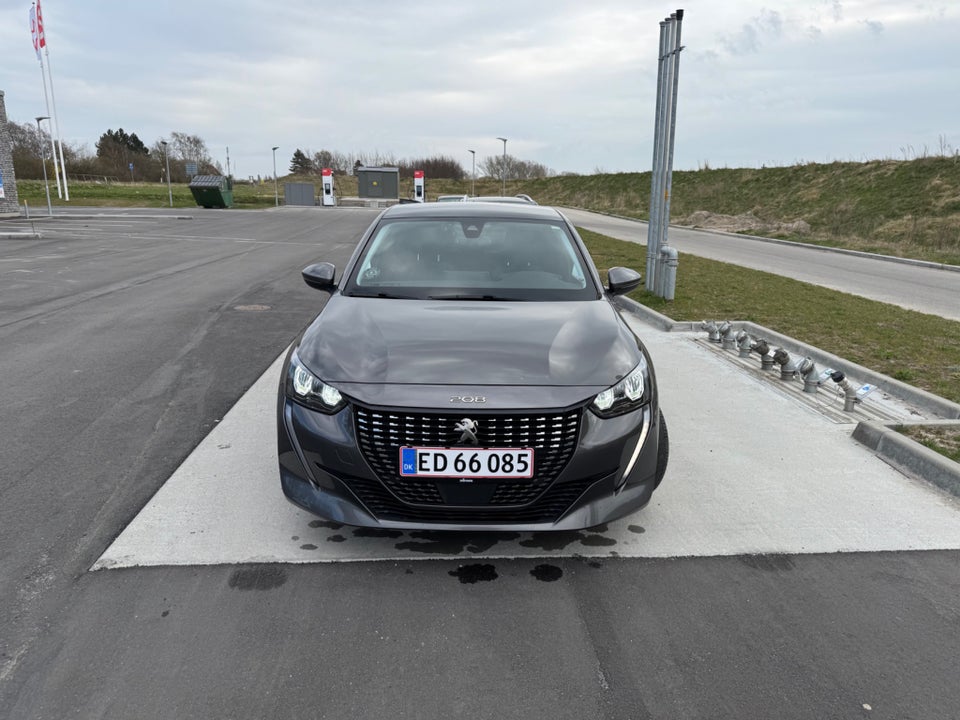 Peugeot 208 1,2 PureTech 100 Allure Sky 5d