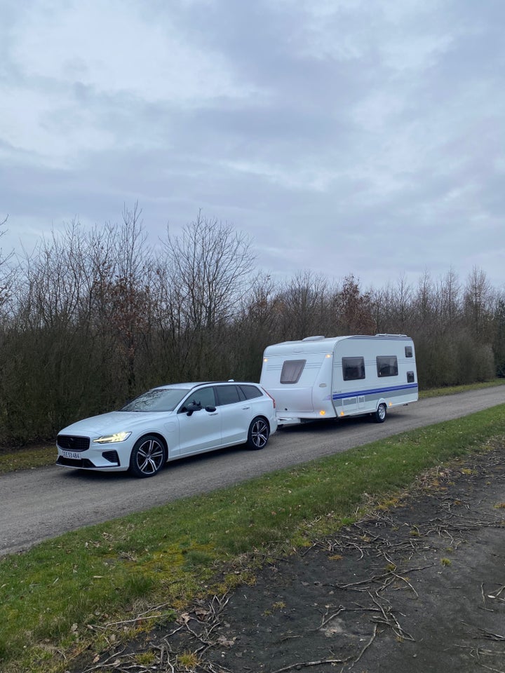 Volvo V60 2,0 T8 ReCharge R-Design aut. AWD 5d