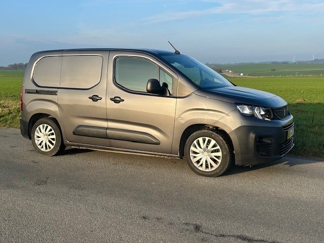 Peugeot Partner 1,5 BlueHDi 100 L1V2 Plus Van