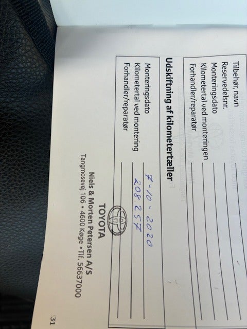 Toyota HiLux 3,0 D-4D Db.Kab aut. 4x4 T4 4d