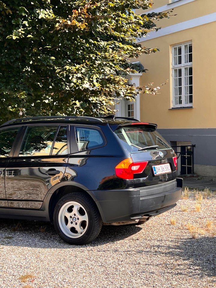 BMW X3 2,0  5d