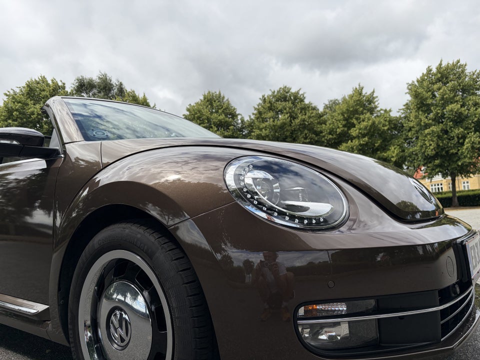 VW The Beetle 1,2 TSi 105 Design Cabriolet BMT 2d