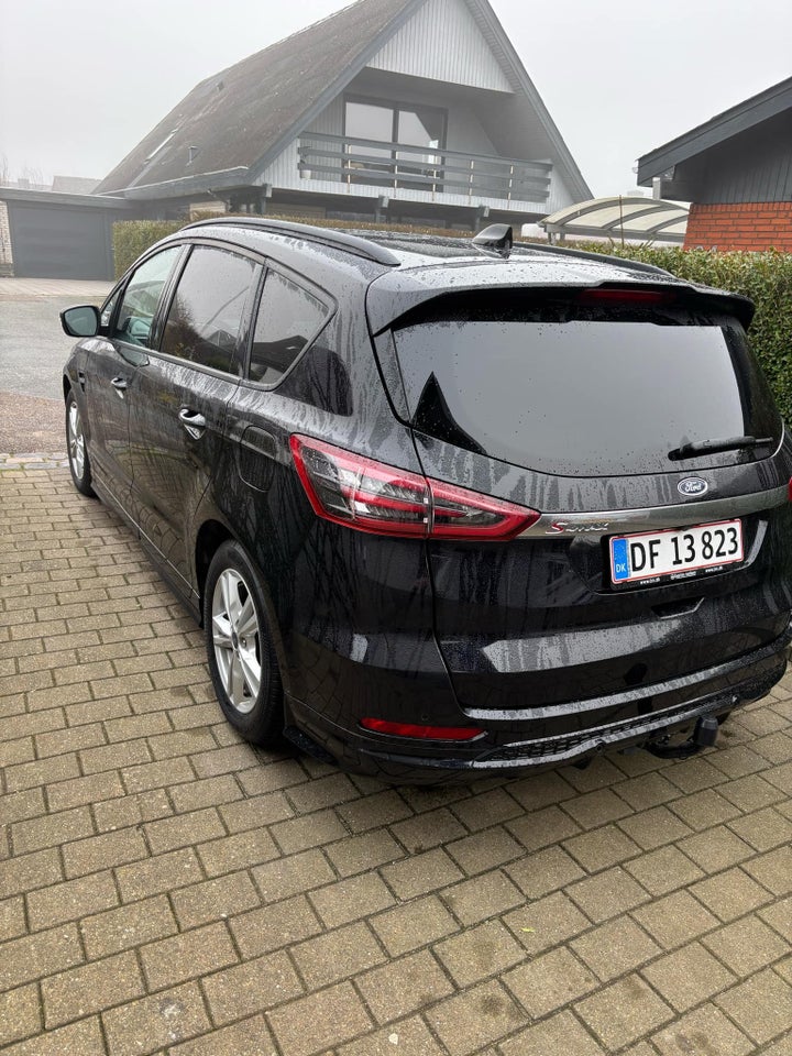 Ford S-MAX 2,5 HEV ST-Line CVT 5d