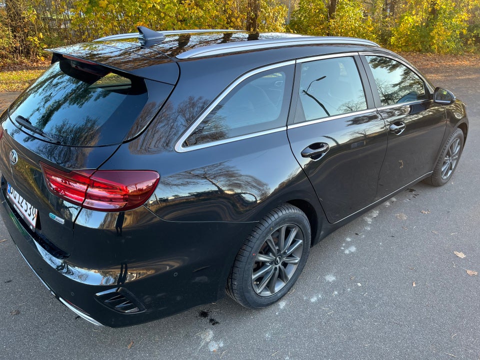 Kia Ceed 1,6 PHEV Upgrade SW DCT 5d