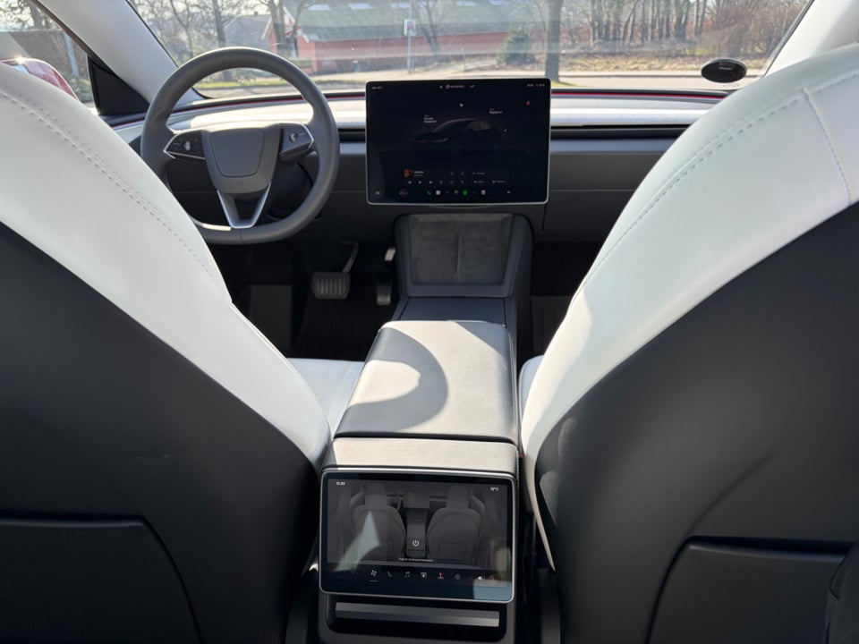 Tesla Model 3 RWD 4d