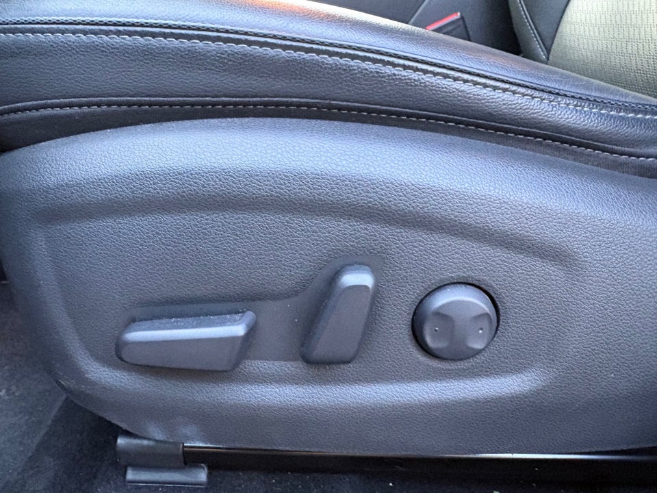 Hyundai Kona 64 EV Ultimate 5d