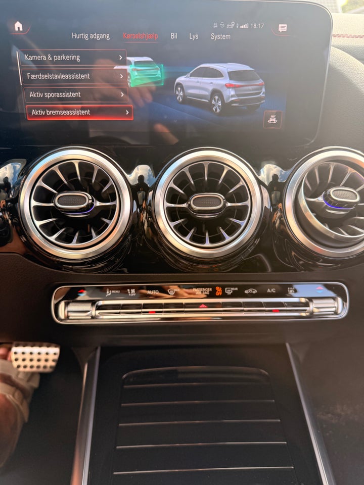 Mercedes EQA250 AMG Line 5d